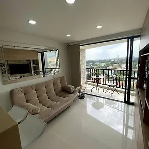  Apartamento Hermoso E Iluminado Apartamento Colombia