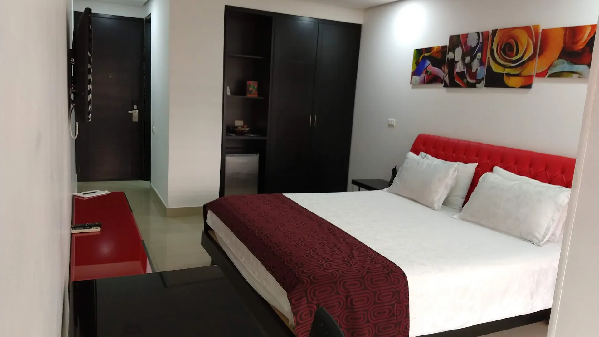 ***  Hotel Merlott 70 Colombia