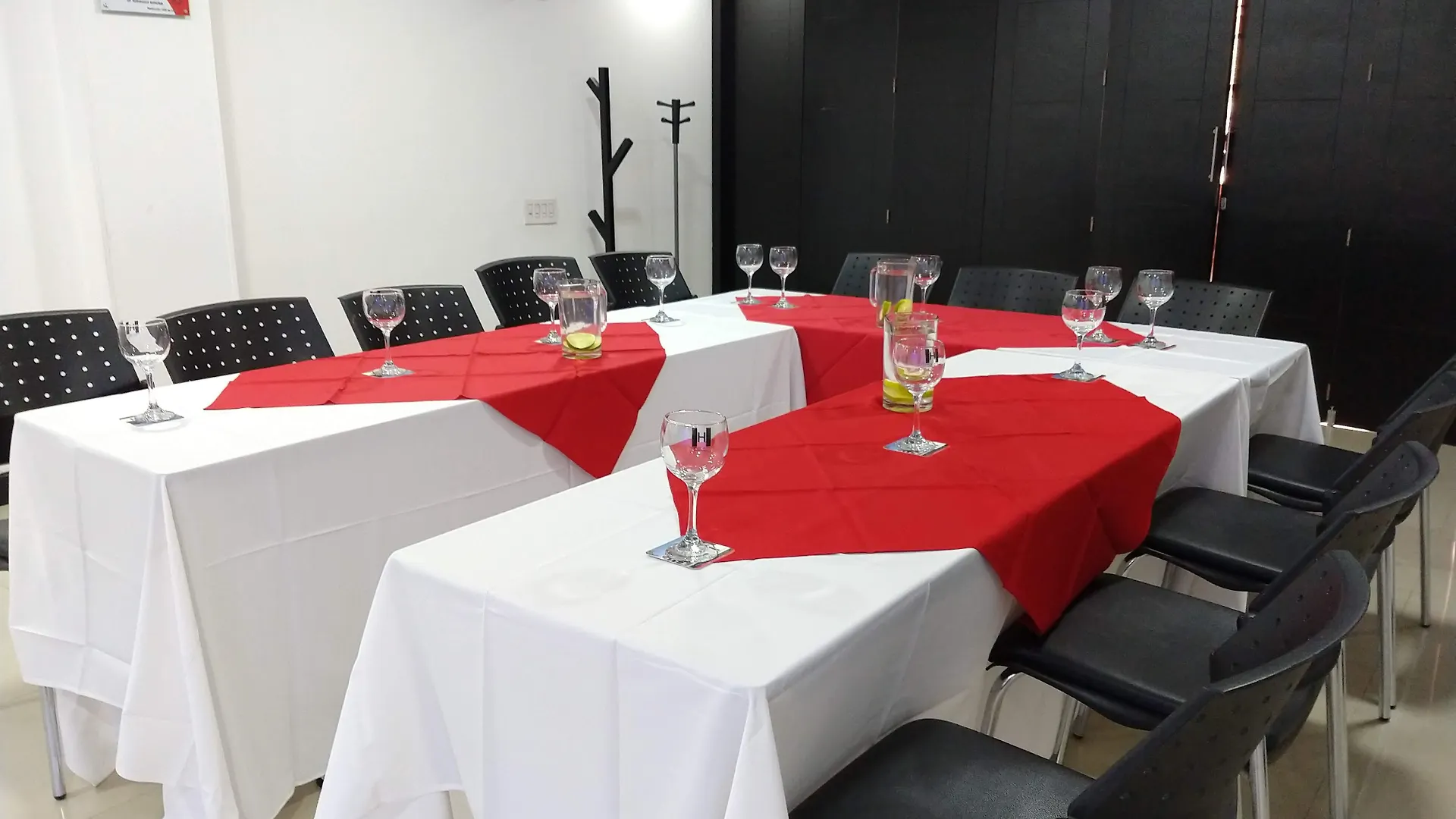 Hotel Merlott 70 3*, Medellin Colombia
