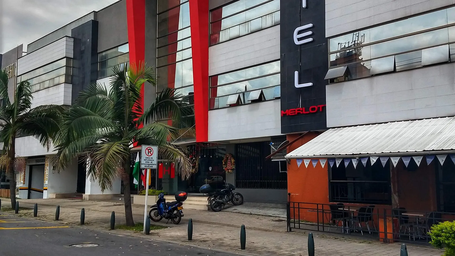 Hotel Merlott 70 location