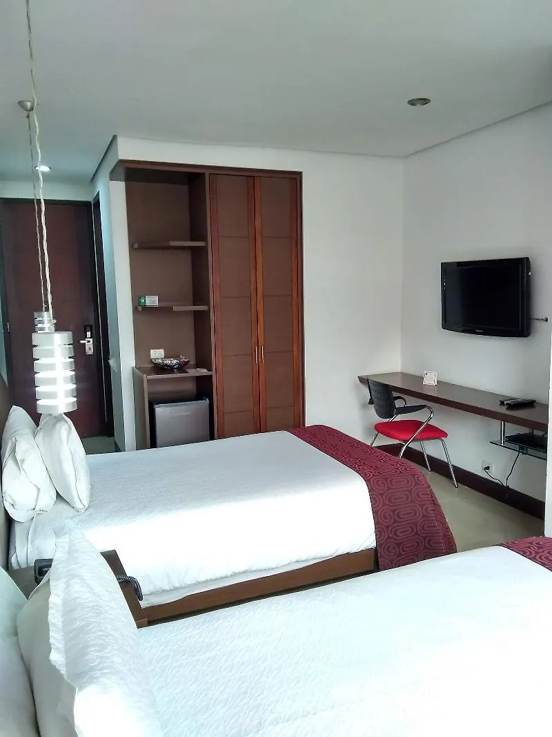 ***  Hotel Merlott 70 Colombia
