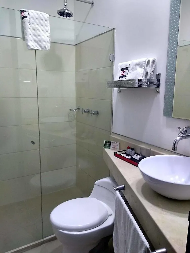 Hotel Merlott 70  Medellin